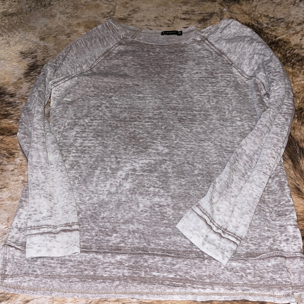Long sleeve sweater shirt